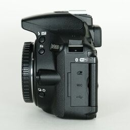 Nikon D5600