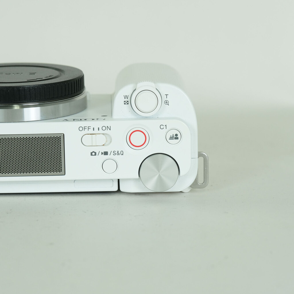 SONY VLOGCAM ZV-E10 SONY VLOGCAM ZV-E10