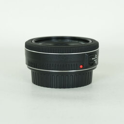 Canon EF40mm F2.8 STM