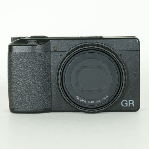 RICOH GR III