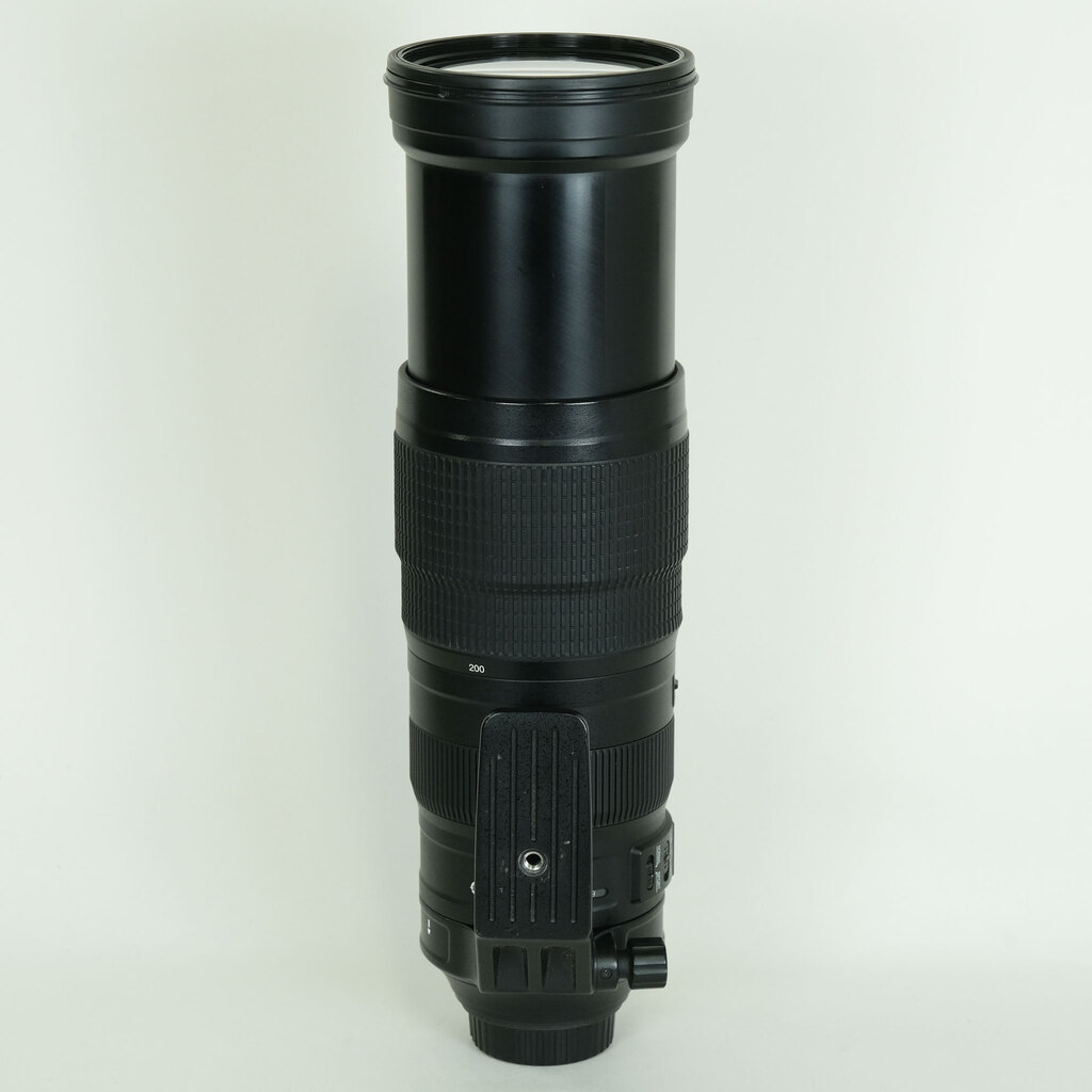 Nikon AF-S NIKKOR 200-500mm f/5.6E ED VR Nikon AF-S NIKKOR 200-500mm f/5.6E ED VR