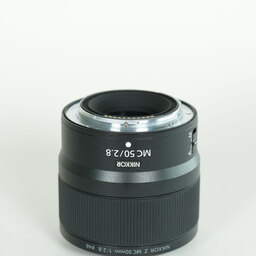 Nikon NIKKOR Z MC 50mm f/2.8 Nikon NIKKOR Z MC 50mm f/2.8