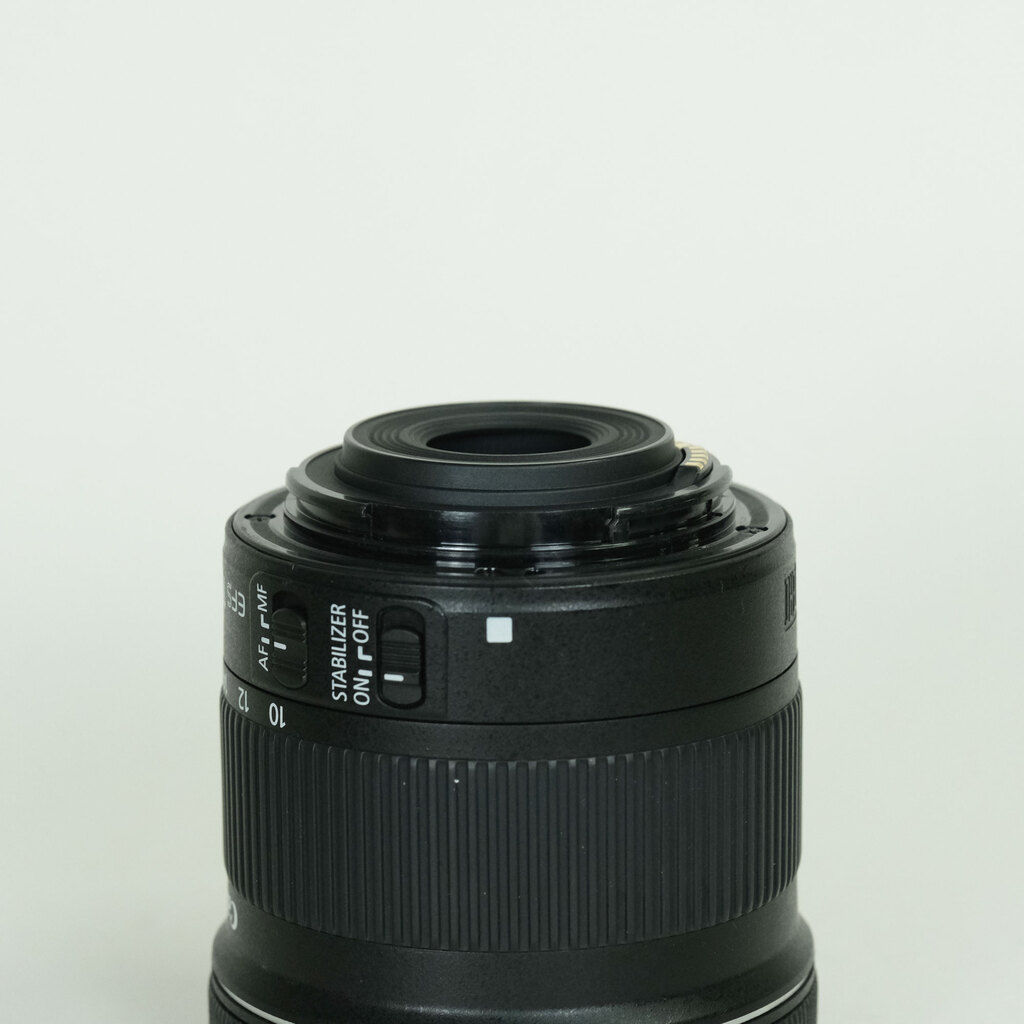 Canon EF-S10-18mm F4.5-5.6 IS STM