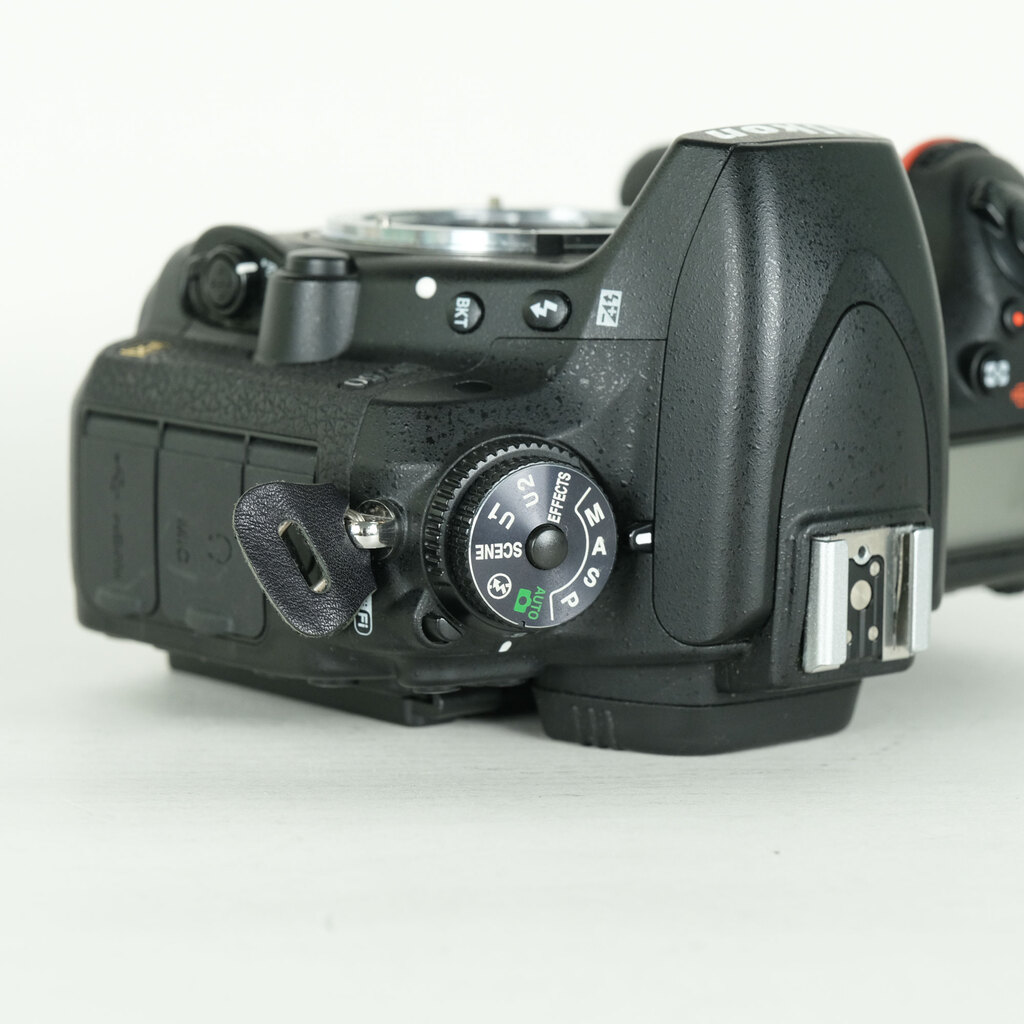 Nikon D750の出品 | ONE SCENE（ワンシーン）