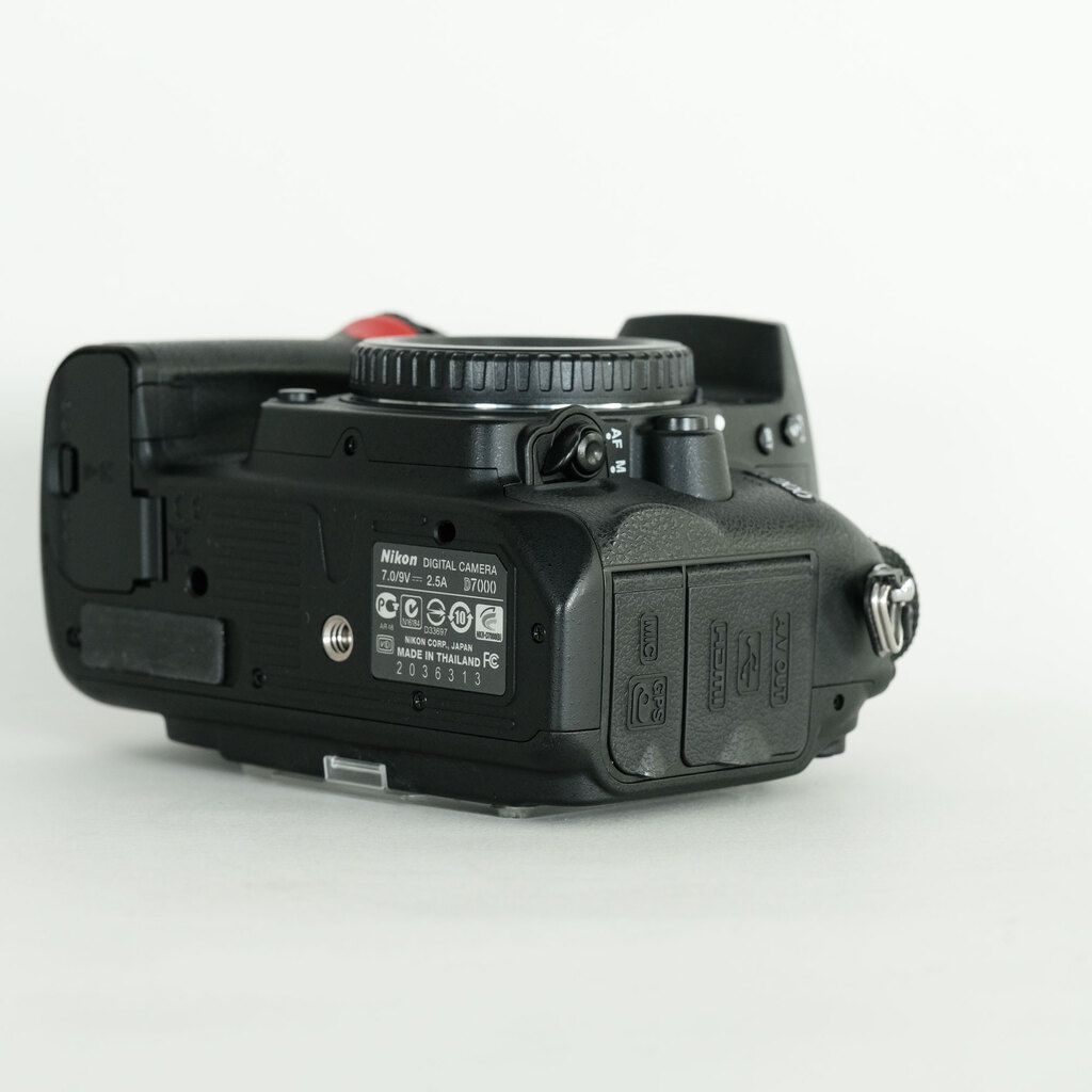Nikon D7000