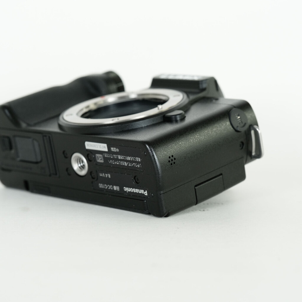Panasonic LUMIX DC-G100V 標準ズームレンズ ＋ トライポッドグリップキット
