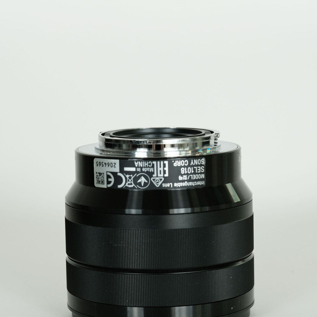 SONY E 10-18mm F4 OSS SEL1018
