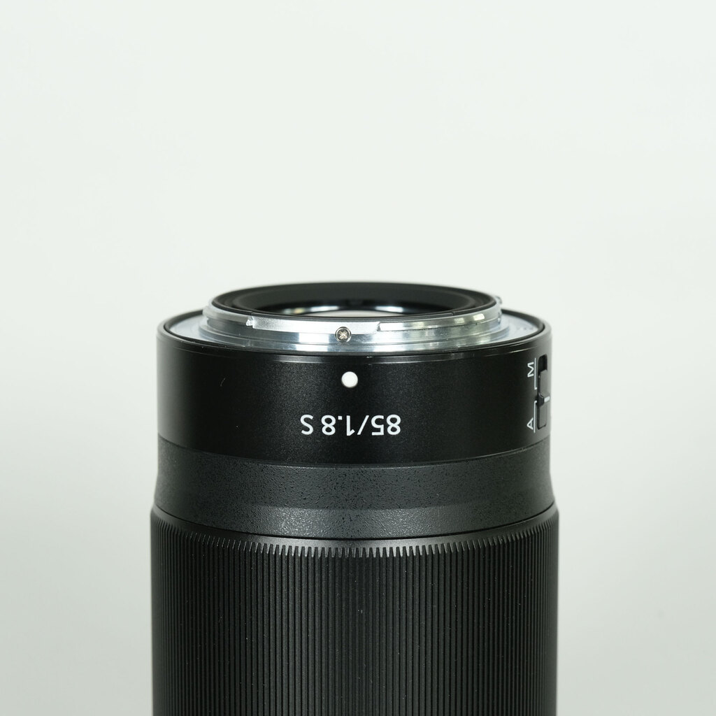Nikon NIKKOR Z 85mm f/1.8 S Nikon NIKKOR Z 85mm f/1.8 S