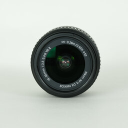 Nikon AF-S DX NIKKOR 18-55mm f3.5-5.6G VR II