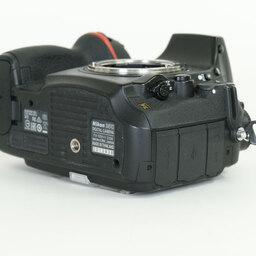 Nikon D810