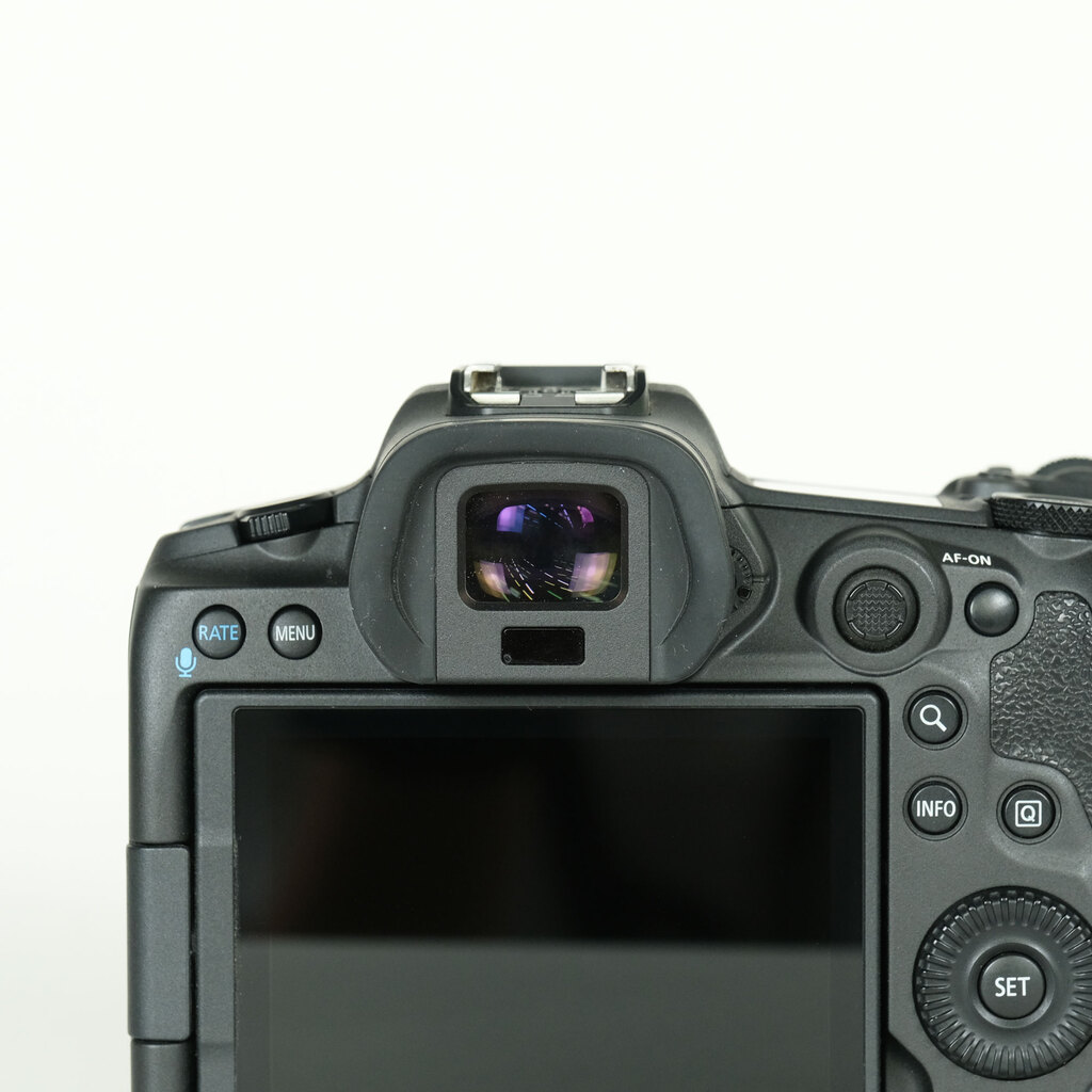 Canon EOS R5 Canon EOS R5