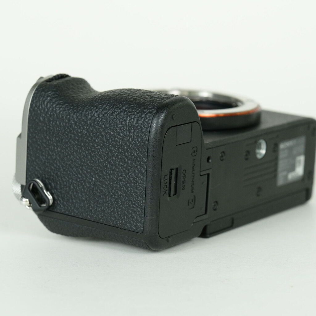 SONY α7C II（ILCE-7CM2）