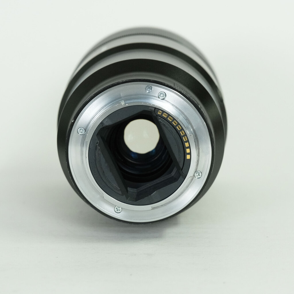 SONY FE 90mm F2.8 Macro G OSS SEL90M28G