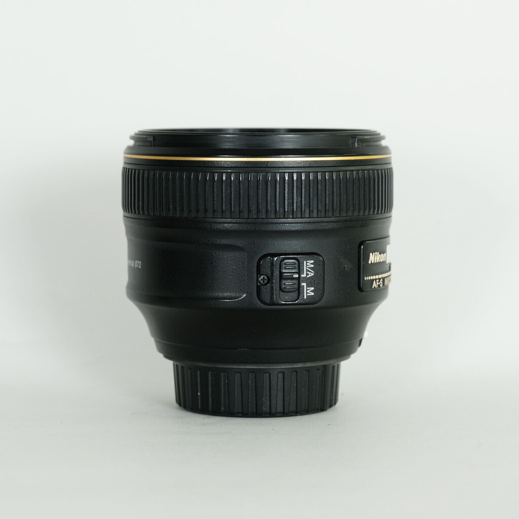 Nikon AF-S NIKKOR 58mm f/1.4G