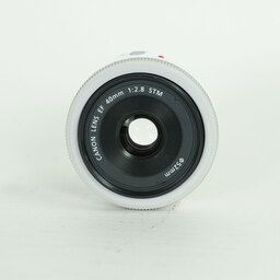 Canon EF40mm F2.8 STM ホワイト