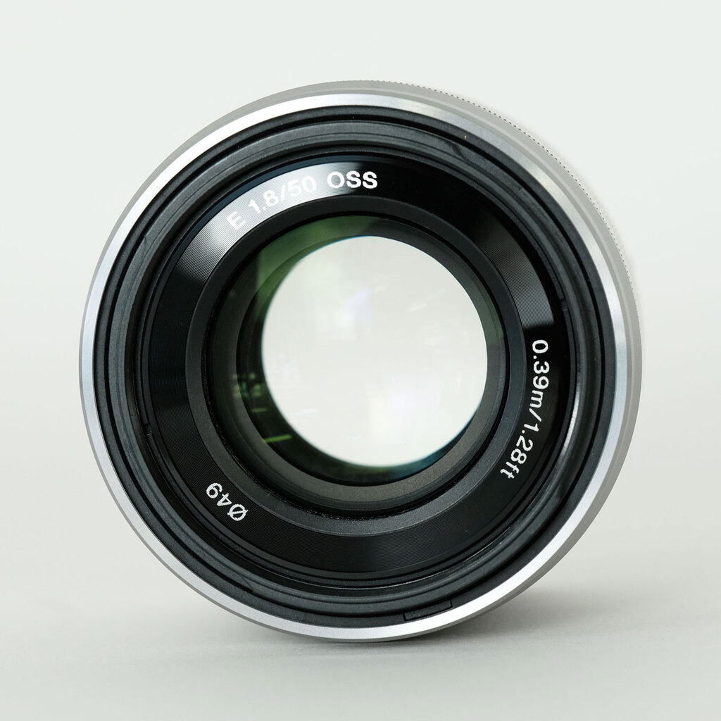 SONY E 50mm F1.8 OSS SEL50F18 SONY E 50mm F1.8 OSS SEL50F18