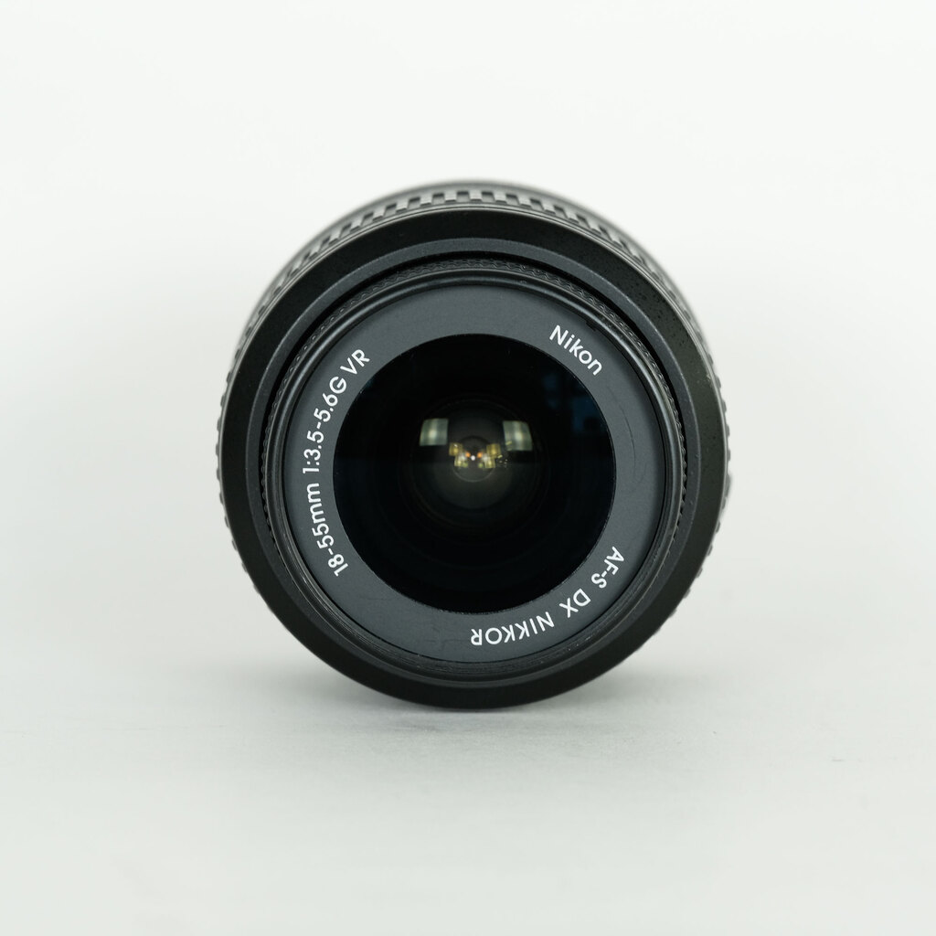 Nikon AF-S DX NIKKOR 18-55mm F3.5-5.6 G VR