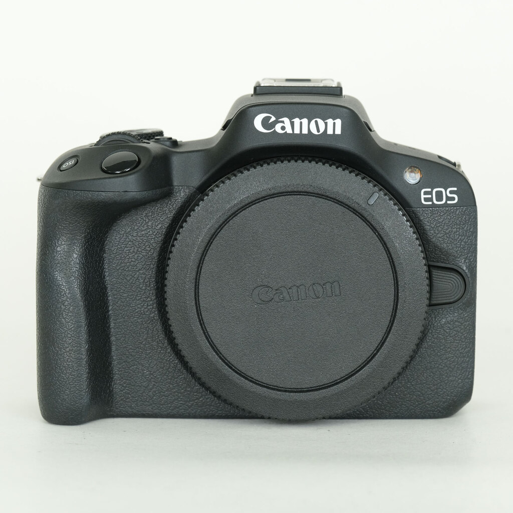 Canon EOS R50