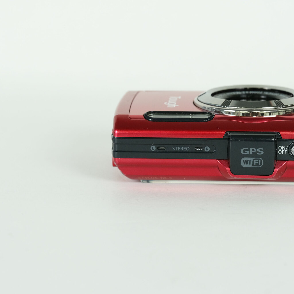 OLYMPUS STYLUS TG-3 Tough RED レッドの出品 | ONE SCENE（ワンシーン）