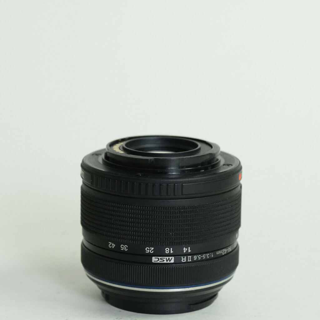 OLYMPUS M.ZUIKO DIGITAL 14-42mm F3.5-5.6IIR ブラック