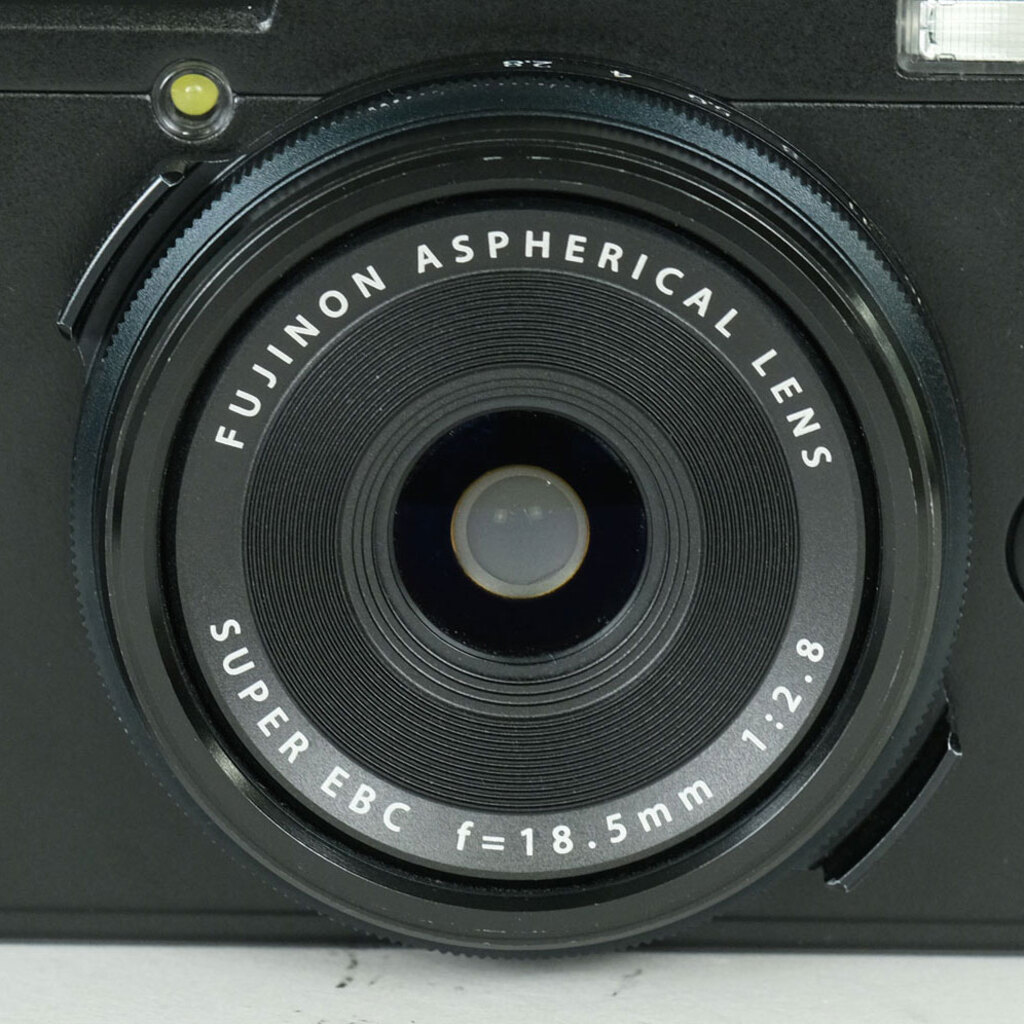 FUJIFILM X70 ブラック FUJIFILM X70 ブラック
