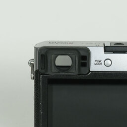 FUJIFILM X100F シルバー FUJIFILM X100F シルバー