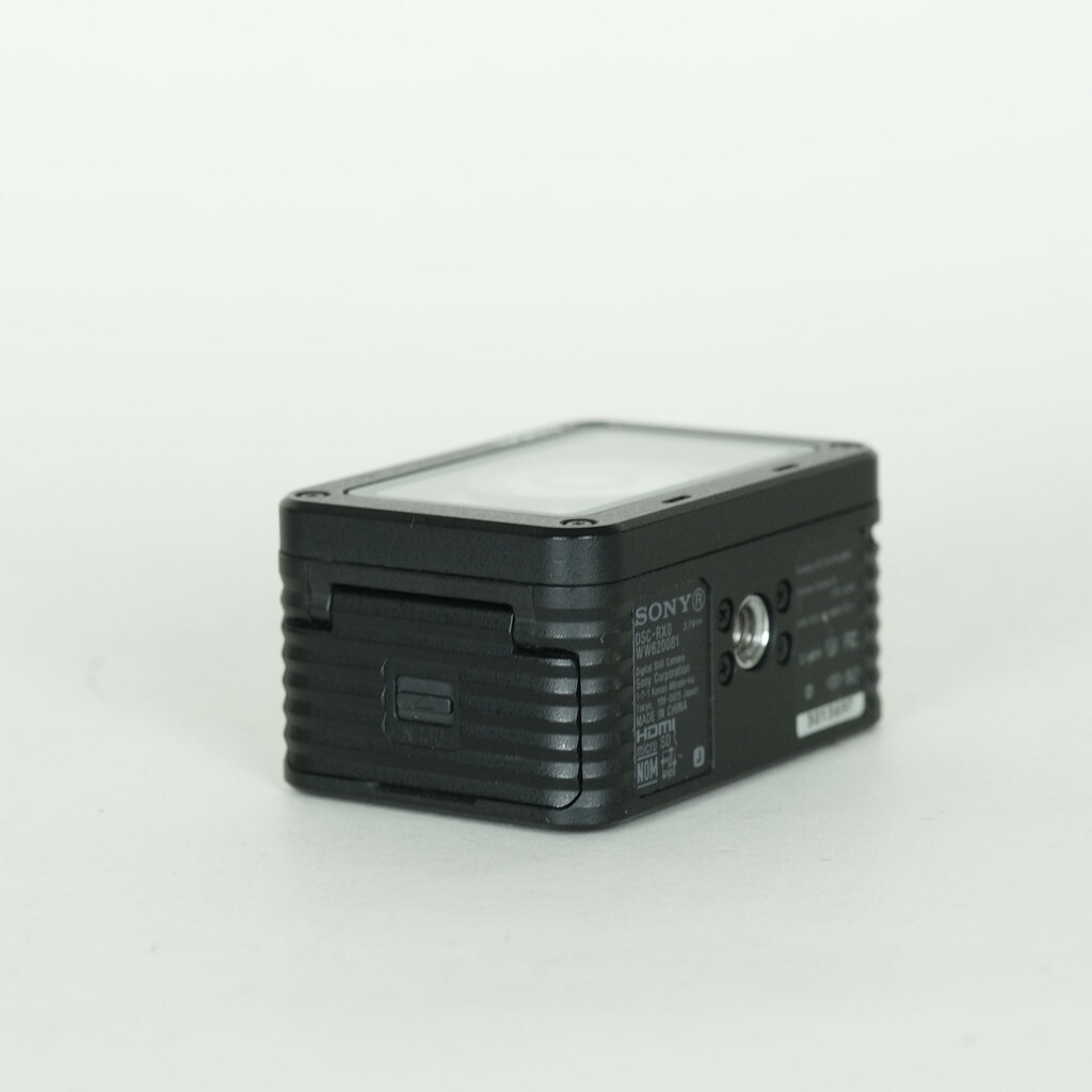 SONY Cyber-shot DSC-RX0