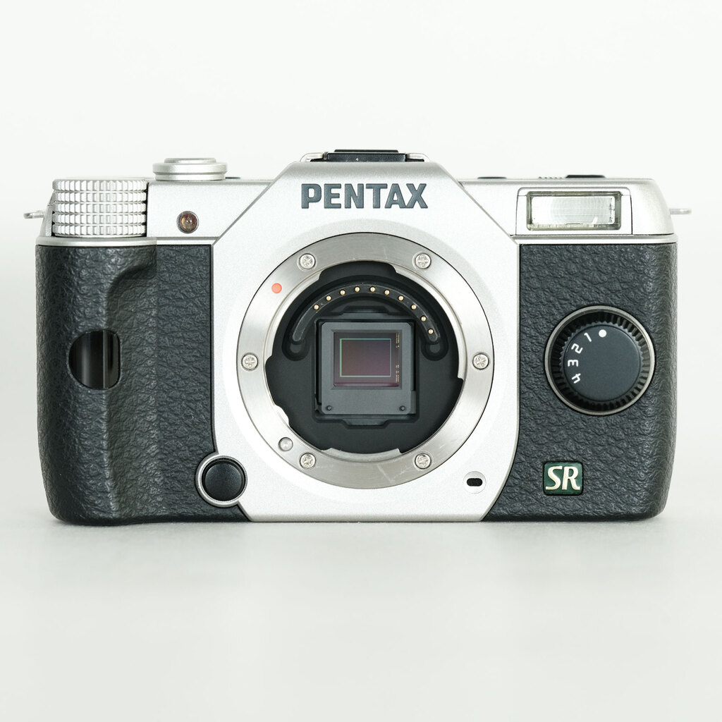 PENTAX Q7 ダブルズームキット シルバー