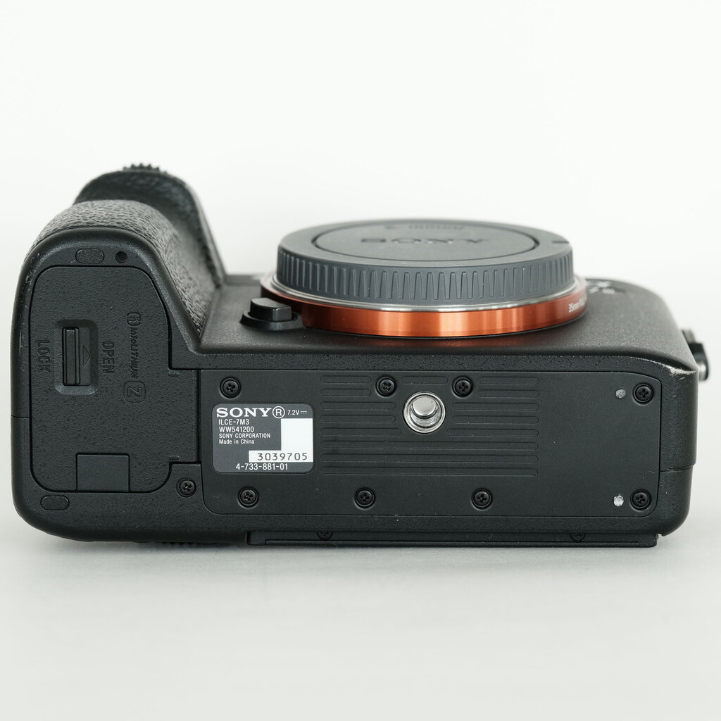 SONY α7 III（ILCE-7M3）