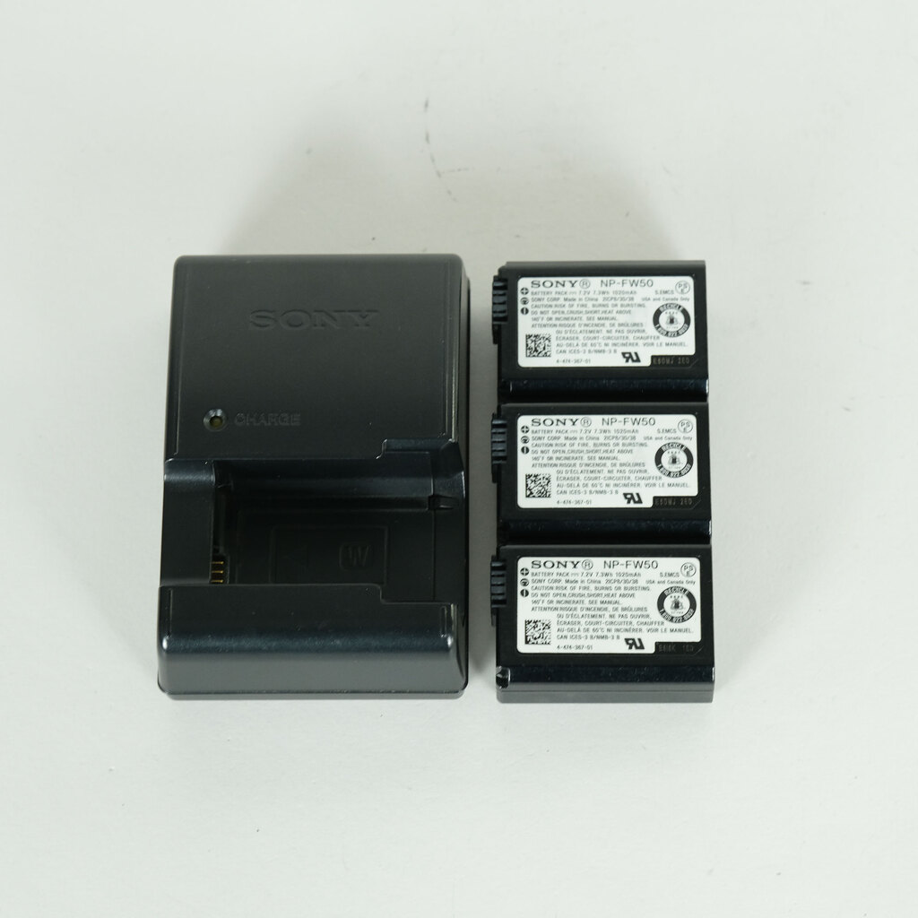 SONY α7R II(ILCE-7RM2) SONY α7R II(ILCE-7RM2)