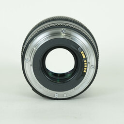 Canon EF100mm F2 USM