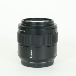 Panasonic LEICA DG MACRO-ELMARIT 45mm F2.8 ASPH. MEGA O.I.S.