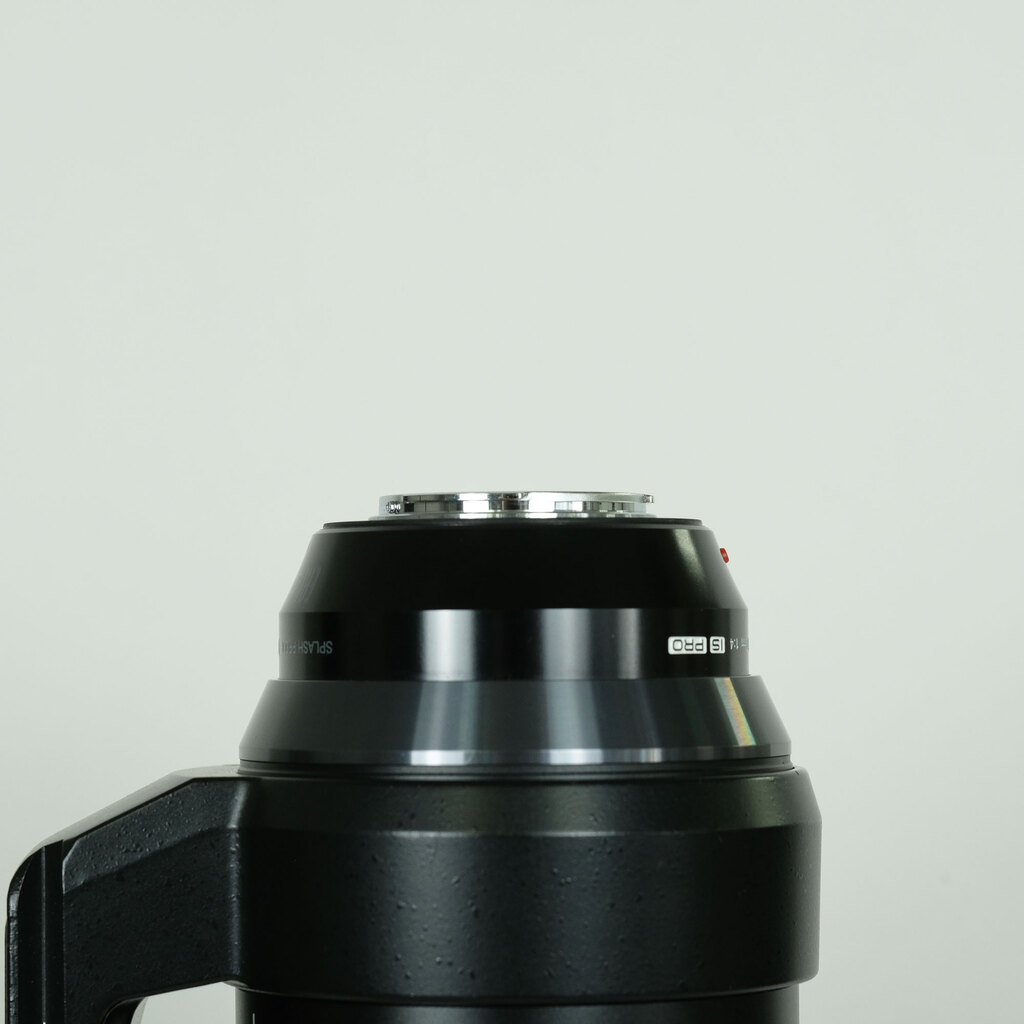 OLYMPUS M.ZUIKO DIGITAL ED 300mm F4.0 IS PRO