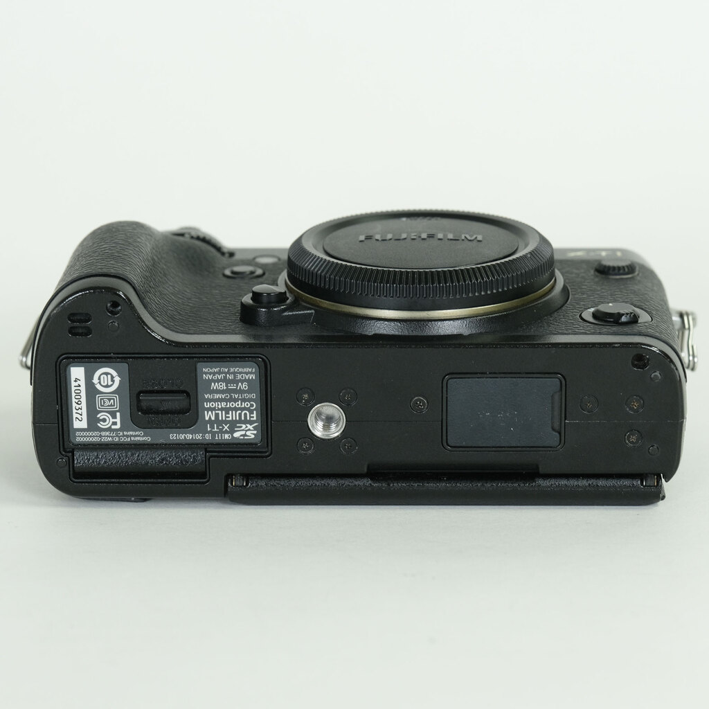 FUJIFILM X-T1