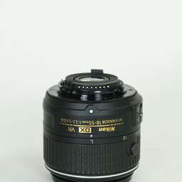 Nikon AF-S DX NIKKOR 18-55mm f3.5-5.6G VR II