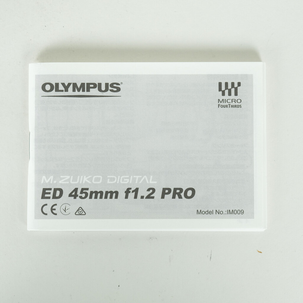 OLYMPUS M.ZUIKO DIGITAL ED 45mm F1.2 PRO OLYMPUS M.ZUIKO DIGITAL ED 45mm F1.2 PRO