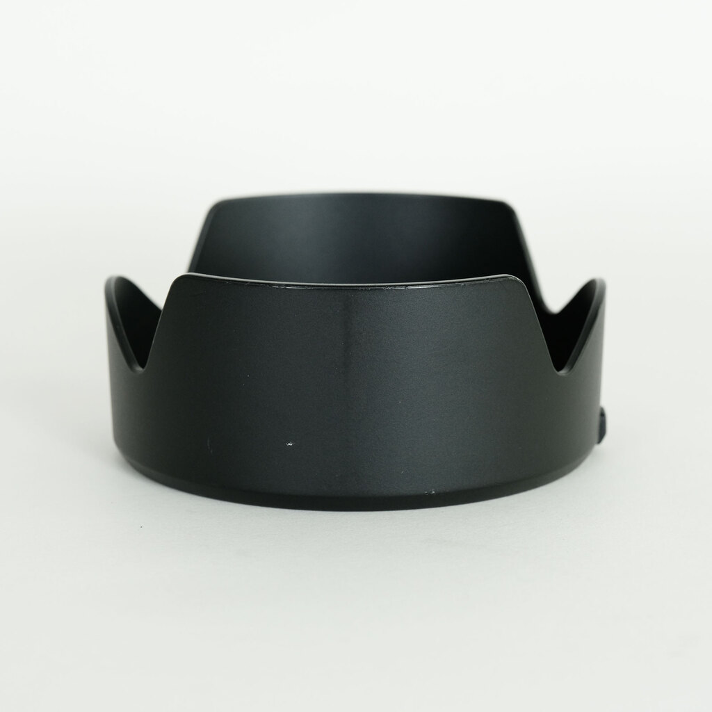 Canon EF-S18-135mm F3.5-5.6 IS USM