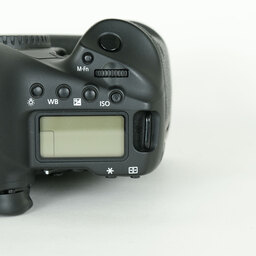 Canon EOS-1D X Mark II