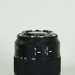 Panasonic LUMIX S 28-200mm F4-7.1 MACRO O.I.S.