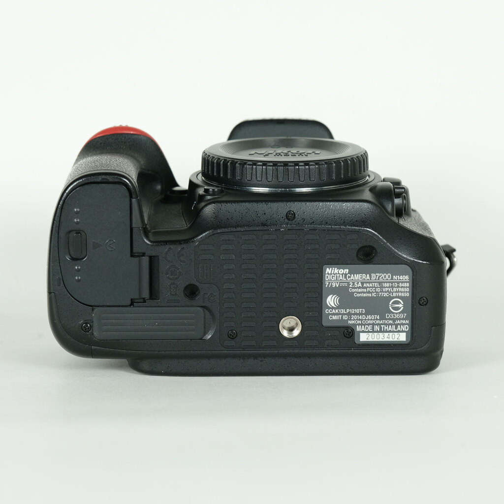 Nikon D7200