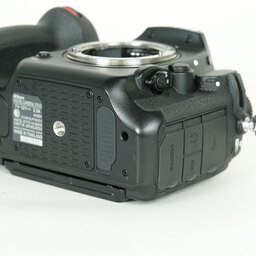 Nikon D500