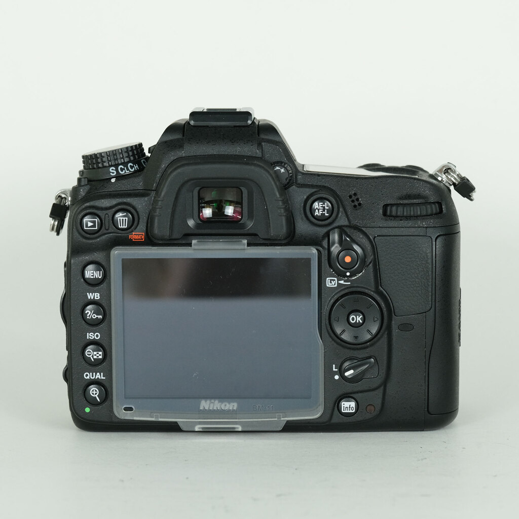 Nikon D7000