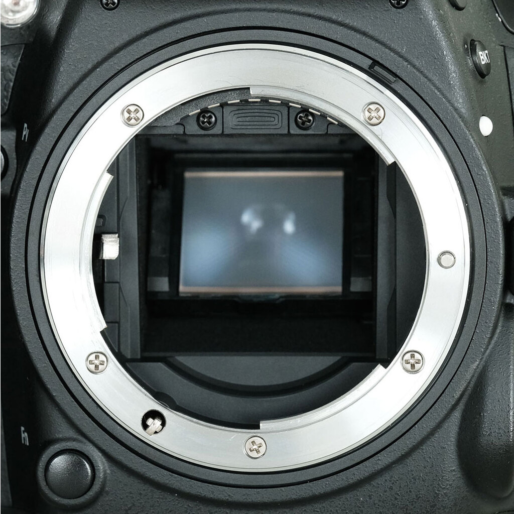 Nikon D7200 バッテリーパックキット