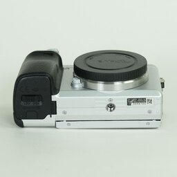 SONY α6400(ILCE-6400) SONY α6400(ILCE-6400)