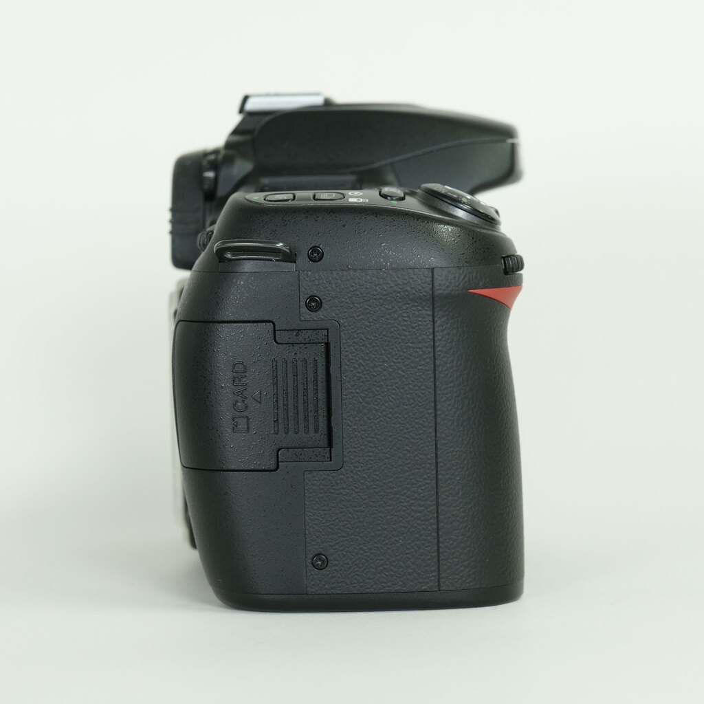 Nikon D80 ボディ