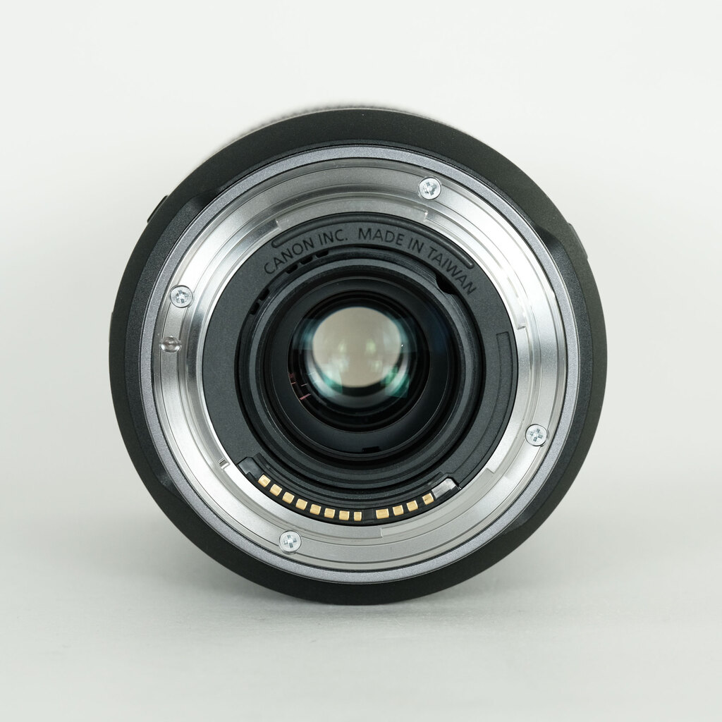Canon RF24-240mm F4-6.3 IS USM