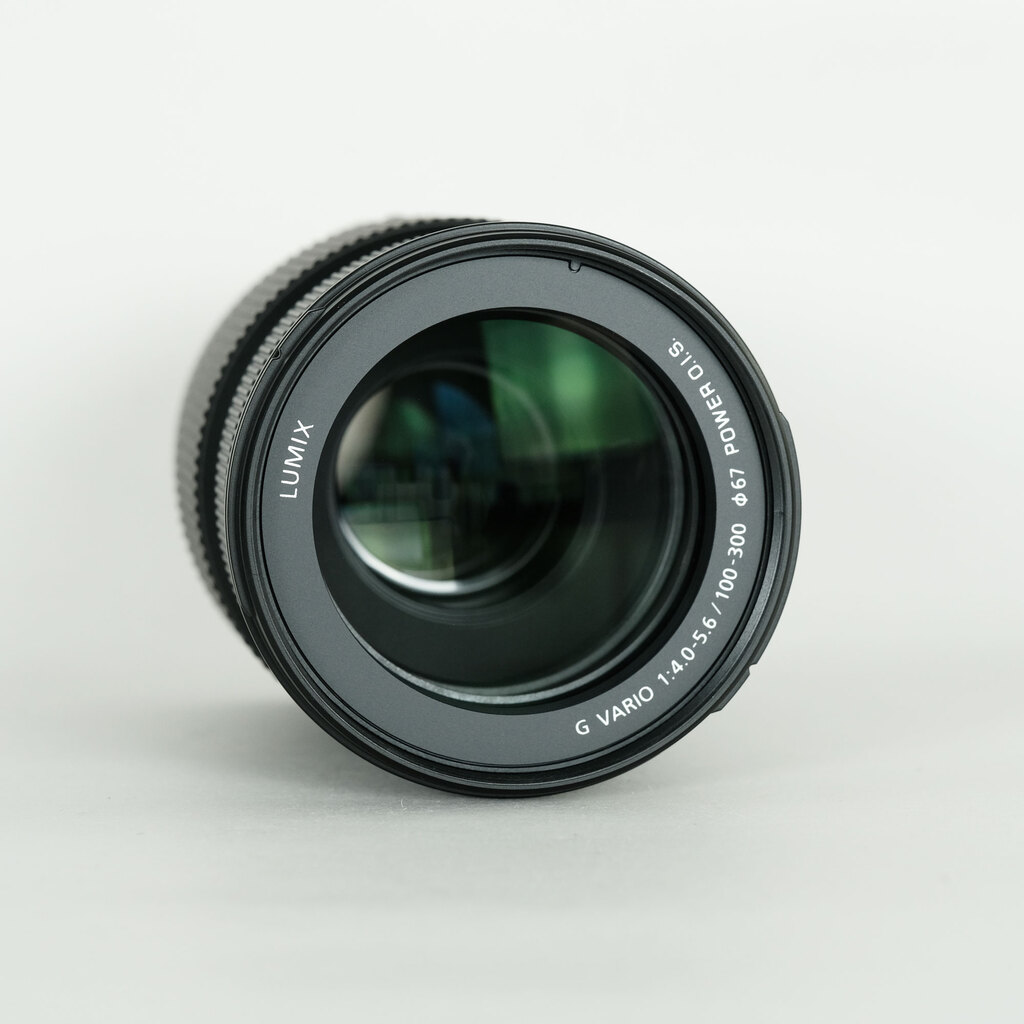 Panasonic LUMIX G VARIO 100-300mm / F4.0-5.6 II / POWER O.I.S.