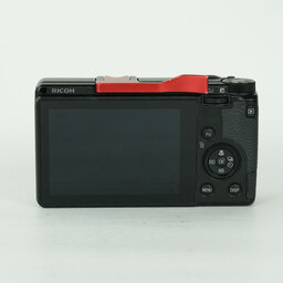 RICOH GR IIIx