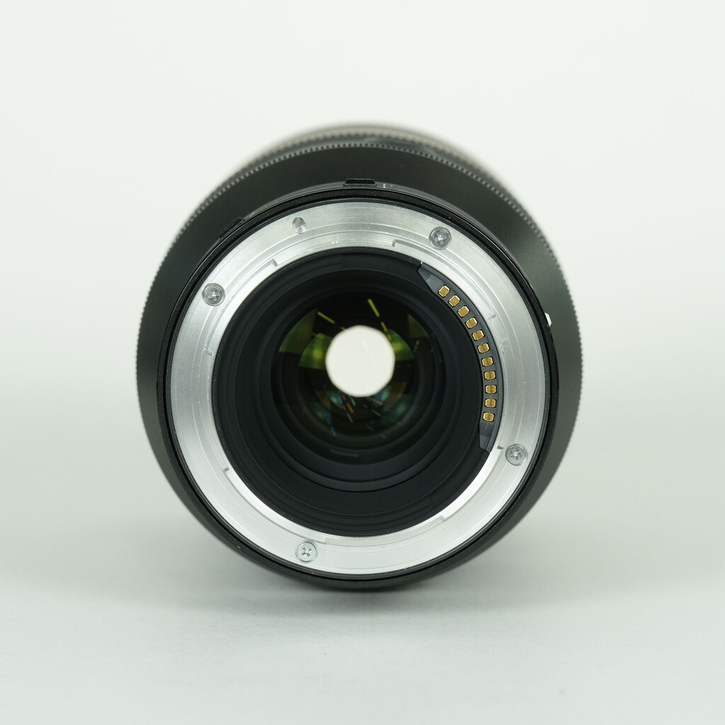 Nikon NIKKOR Z MC 105mm f/2.8 VR S Nikon NIKKOR Z MC 105mm f/2.8 VR S