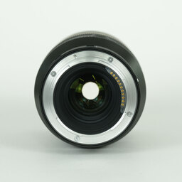 Nikon NIKKOR Z MC 105mm f/2.8 VR S Nikon NIKKOR Z MC 105mm f/2.8 VR S